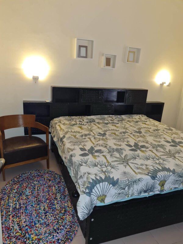 Appartement meublé à louer – Cité Mixta, Dakar (2 chambres + salon climatisé) – Image 13
